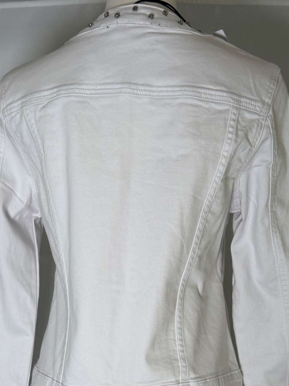 Joseph Ribkoff Ivory Pearl Rhinestone Embellished Denim Jacket NWT S - Picture 3 of 14
